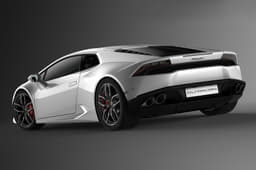 New Lamborghini Huracan LP610-4 supercar photo gallery