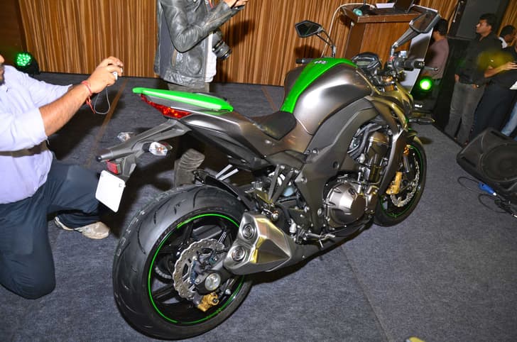 New Kawasaki Z1000 India photo gallery