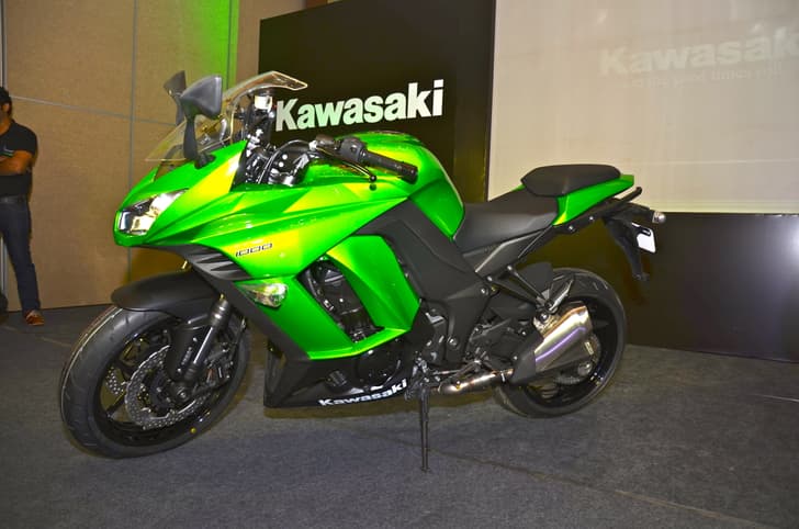 New Kawasaki Ninja 1000 India photo gallery