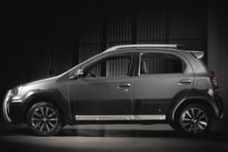 New Toyota Etios Cross photo gallery