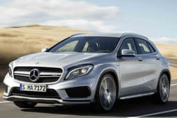 New Mercedes GLA 45 AMG SUV photo gallery
