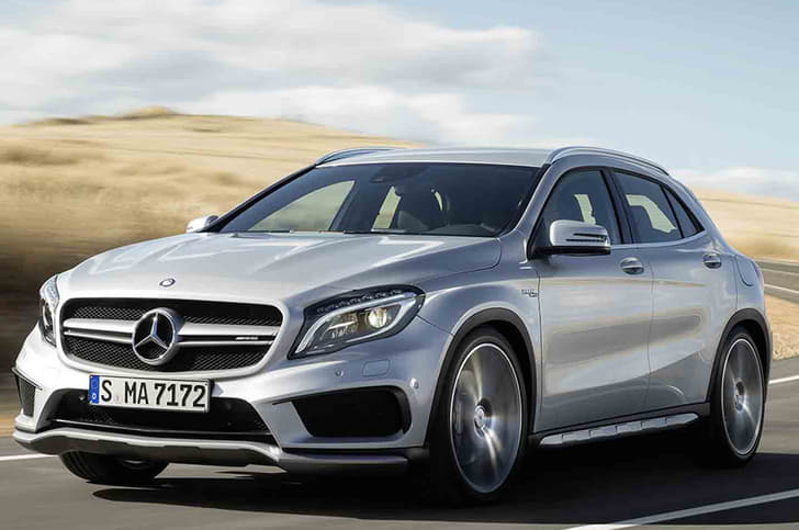 New Mercedes GLA 45 AMG SUV photo gallery