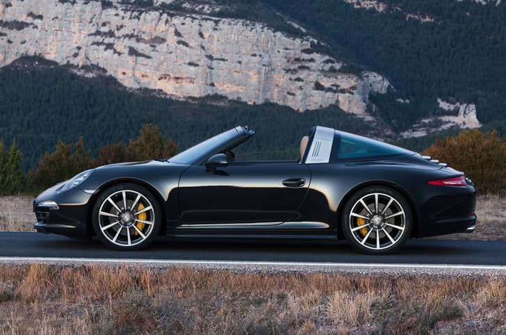 New Porsche 911 Targa photo gallery