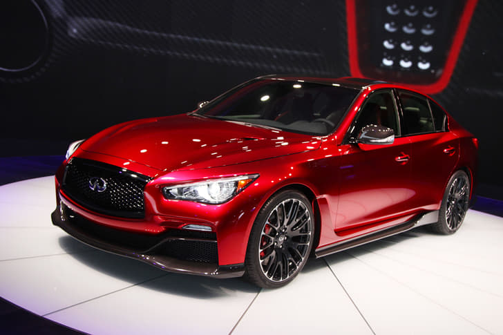Infiniti Q50 Eau Rouge concept points towards a high-performance production car