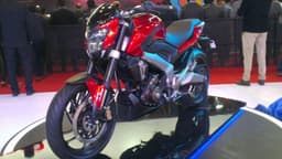 The Pulsar CS400 gets inverted telescopic suspension up front.