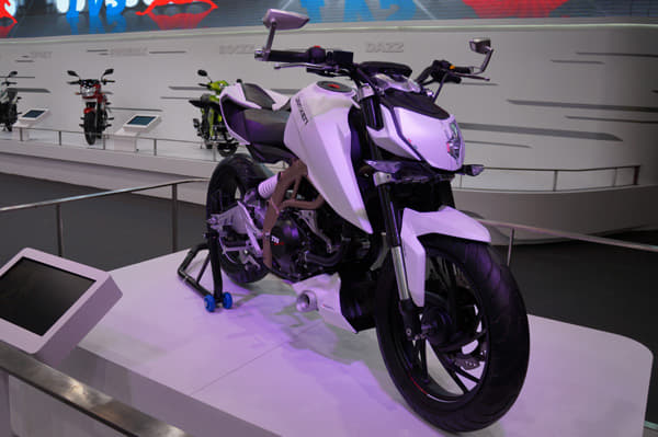 Auto Expo 2014: TVS Draken X21 concept photo gallery