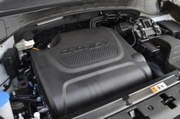 The new Santa Fe uses the same 194bhp 2.2-litre diesel motor as the earlier car. It's decently quiet, responsive and performs quite well.