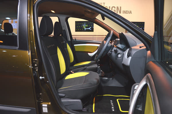 Renault Duster Adventure Edition photo gallery