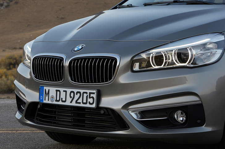 New BMW 2-series Active Tourer MPV photo gallery