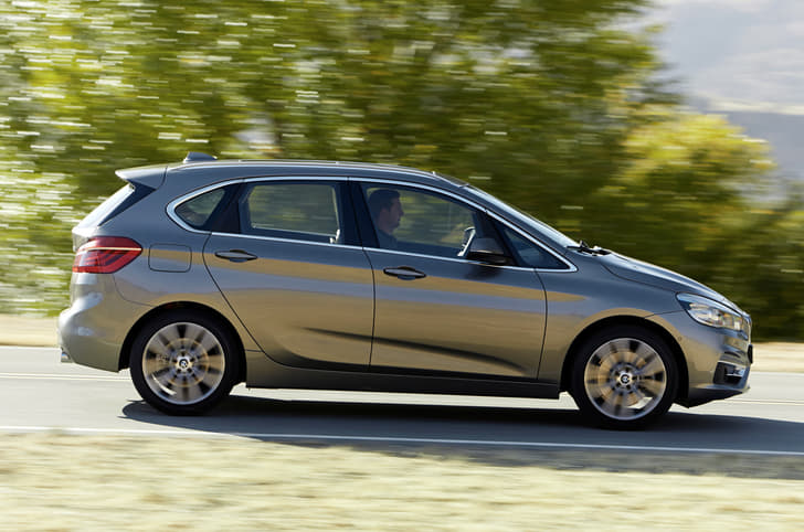 New BMW 2-series Active Tourer MPV photo gallery
