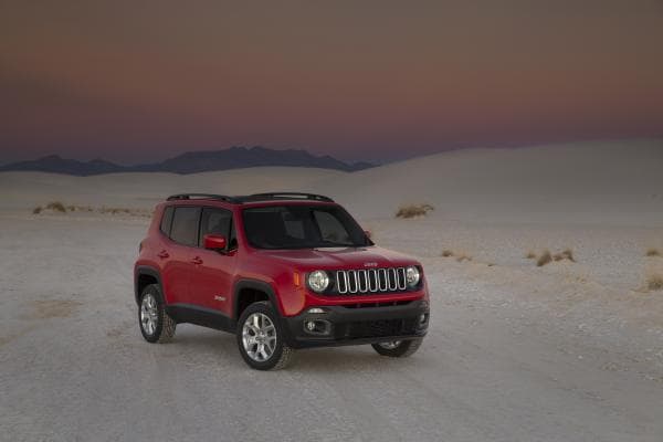 Geneva 2014: Jeep Renegade SUV photo gallery