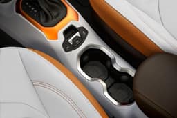 Geneva 2014: Jeep Renegade SUV photo gallery