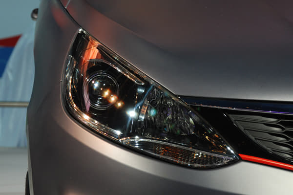 Tata Zest compact sedan photo gallery