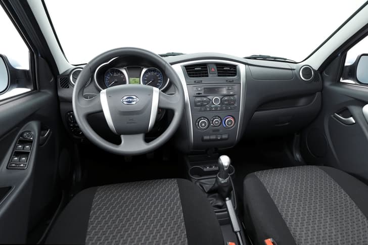 Datsun on-Do sedan photo gallery