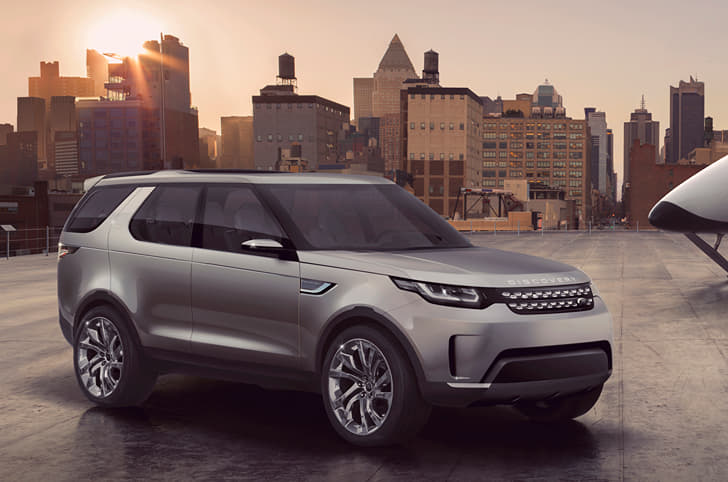 The first production model in the new family to bear Discovery name will be a replacement for the Freelander.