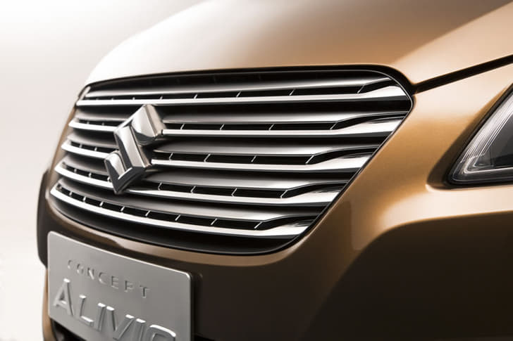 Suzuki Alivio sedan photo gallery