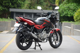 New 2014 Bajaj Pulsar 150 photo gallery