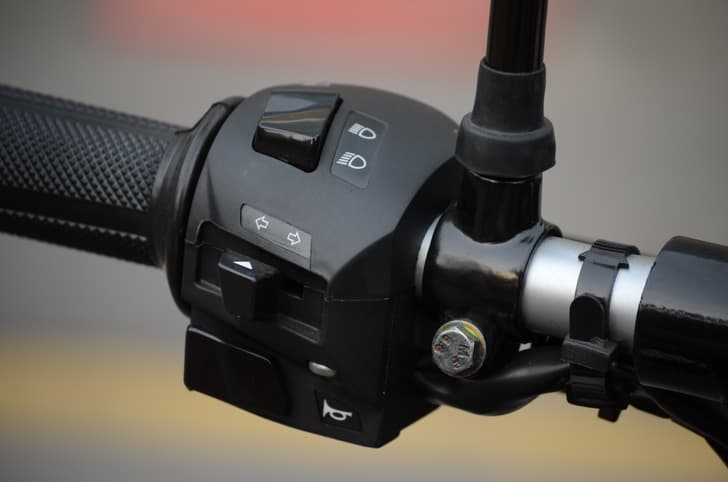 New 2014 Bajaj Pulsar 150 photo gallery