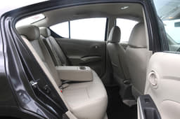 Nissan Sunny facelift photo gallery