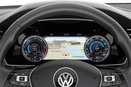 New Volkswagen Passat photo gallery