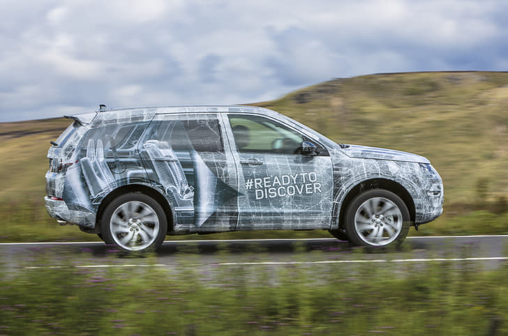 Land Rover Discovery Sport photo gallery