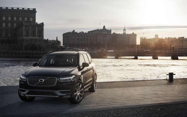 New Volvo XC90 photo gallery