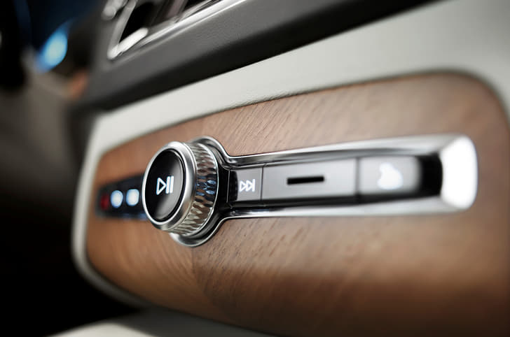 New Volvo XC90 photo gallery