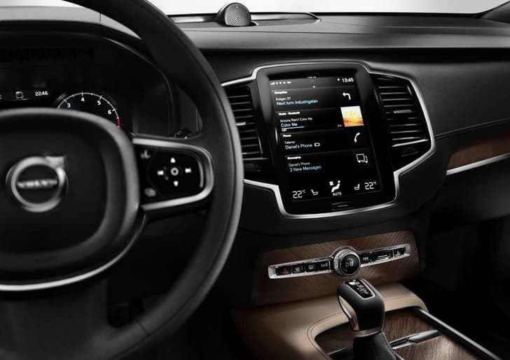 New Volvo XC90 photo gallery