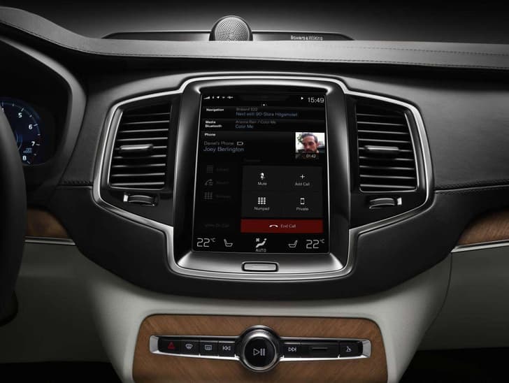 New Volvo XC90 photo gallery
