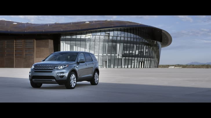Land Rover Discovery Sport photo gallery