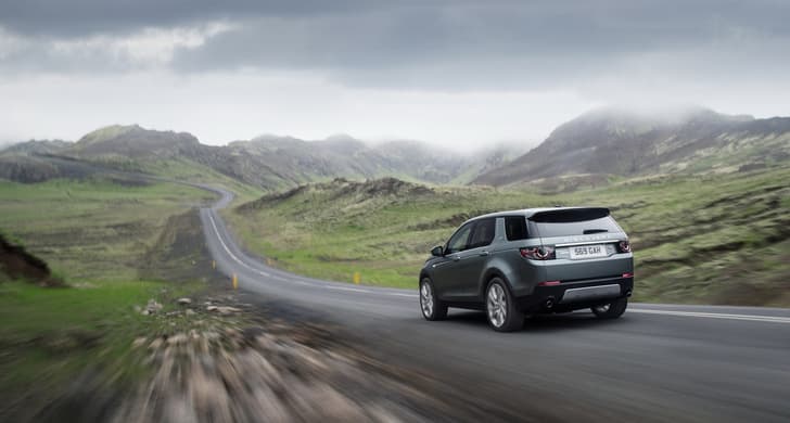 Land Rover Discovery Sport photo gallery