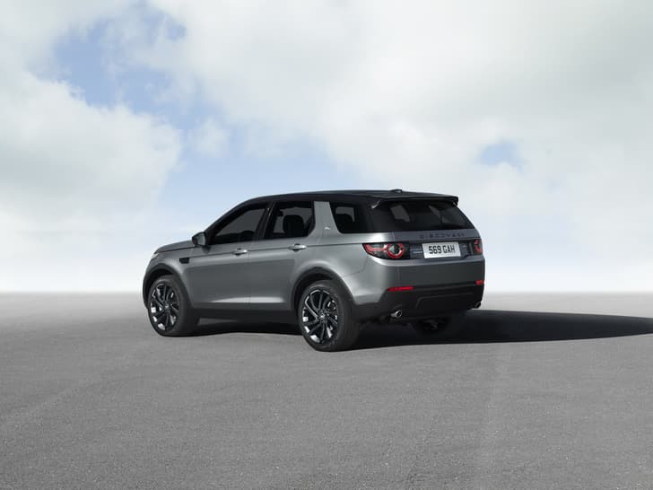 Land Rover Discovery Sport photo gallery