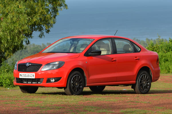New Skoda Rapid diesel auto photo gallery
