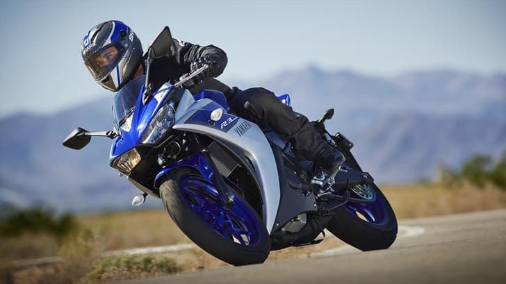 Yamaha YZF-R3 photo gallery