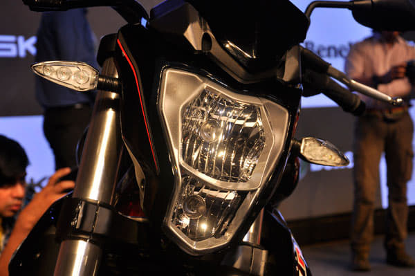 Benelli TNT302 gets dual front headlight as seen here. 