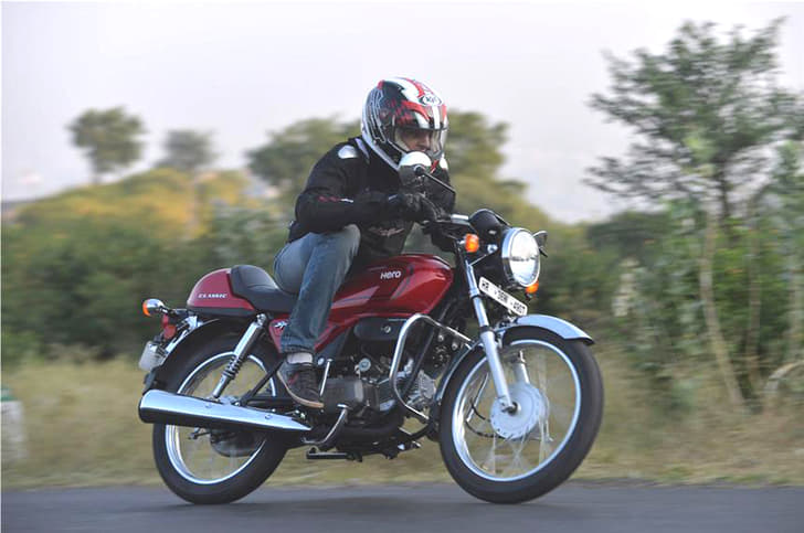 Undeniably good looking, the new Splendor PRO Classic is Hero’s practical café racer.