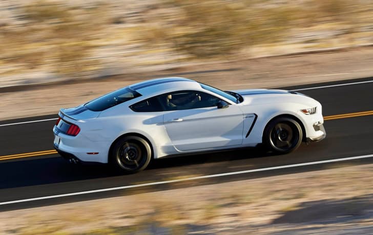 New Ford Mustang Shelby GT350 photo gallery