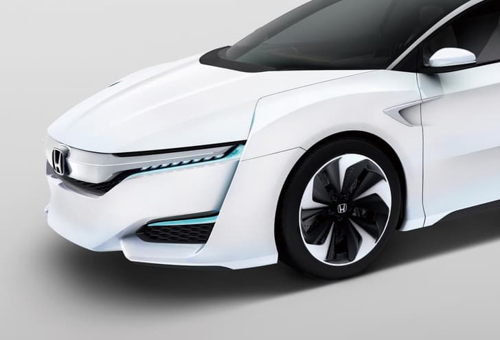 Honda FCV fuel-cell concept photo gallery