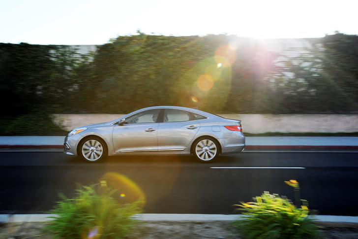 Hyundai Azera photo gallery