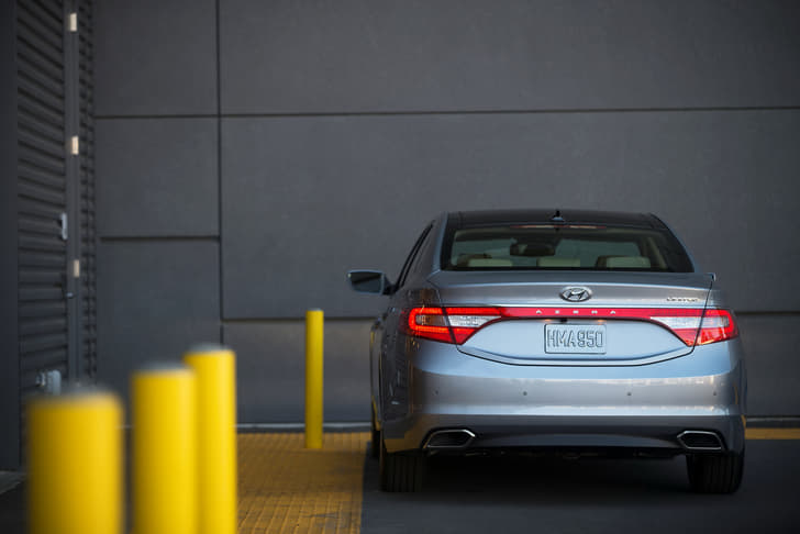 Hyundai Azera photo gallery