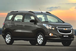 Chevrolet Spin MPV photo gallery
