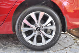 Rear disc brakes have been omitted on manual gearbox models. However, ABS is now standard across the range.