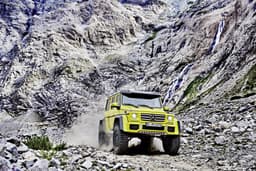 Mercedes-Benz G500 4x4² photo gallery