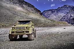Mercedes-Benz G500 4x4² photo gallery