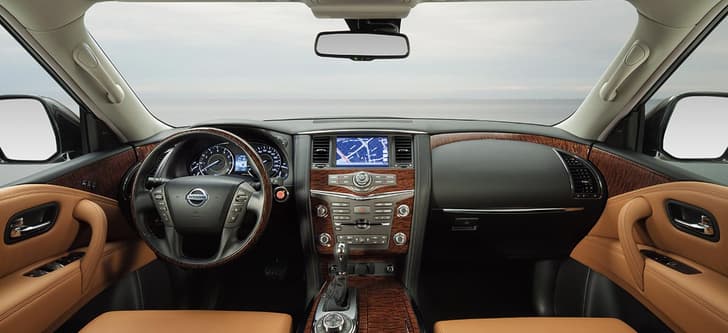 Nissan Patrol SUV photo gallery