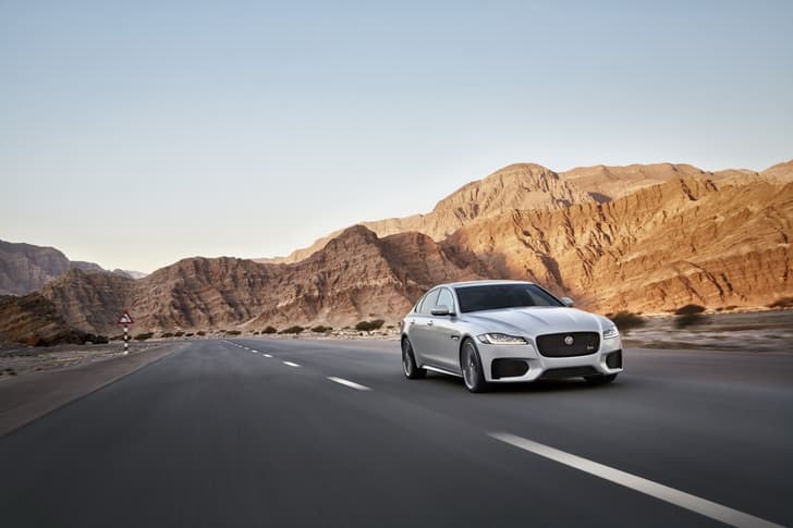 New Jaguar XF photo gallery