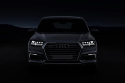 Audi Q7 e-tron 2.0 TFSI PHEV photo gallery