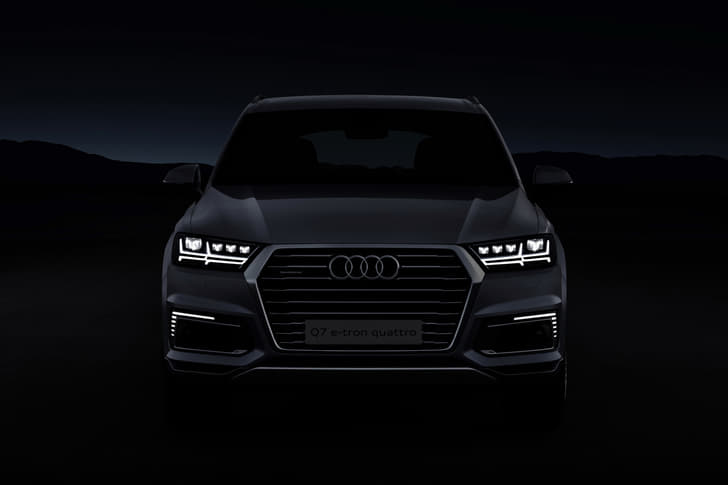 Audi Q7 e-tron 2.0 TFSI PHEV photo gallery