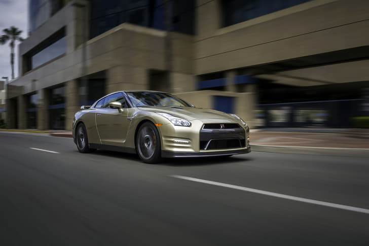 2016 Nissan GT-R 45th Anniversary Gold Edition 