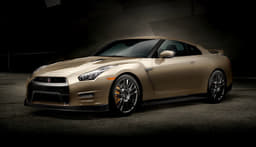 2016 Nissan GT-R 45th Anniversary Gold Edition 
